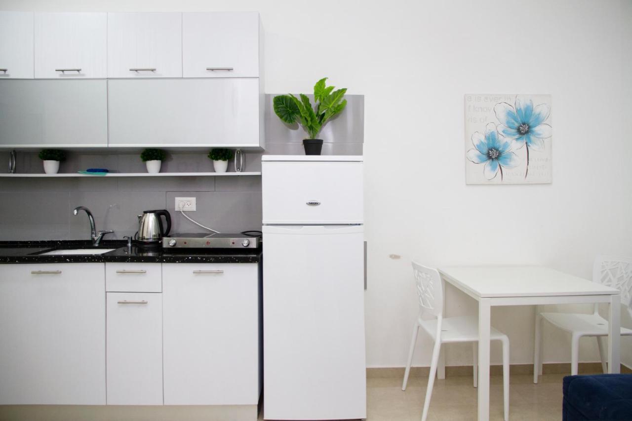 Gk Apartment Beauty Bat Yam Exterior foto